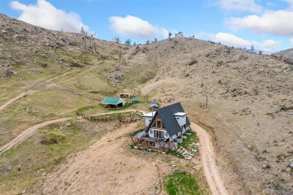 405 Moondance Way Bellvue CO 80512