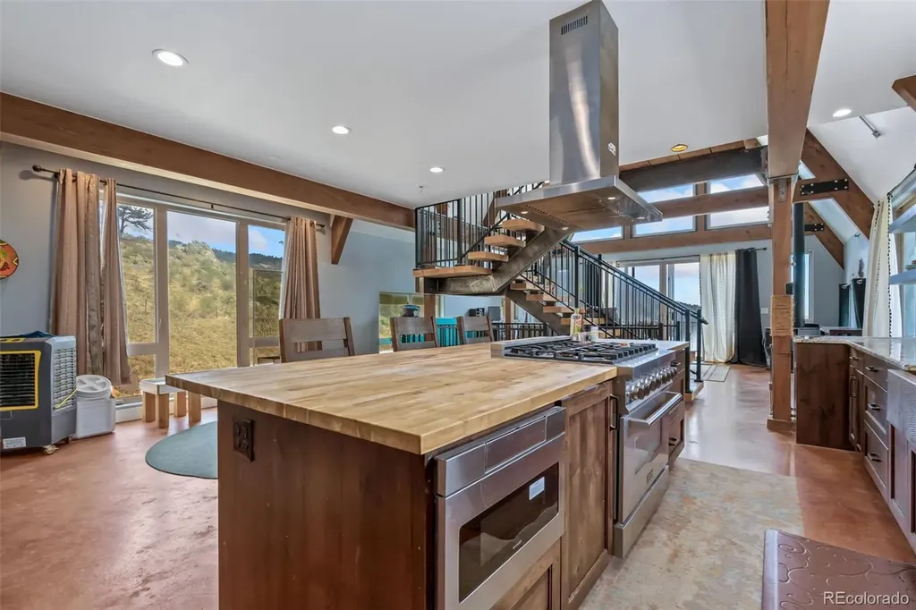 405 Moondance Way Bellvue CO 80512