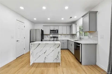 10094 Amston Street Parker CO 80134