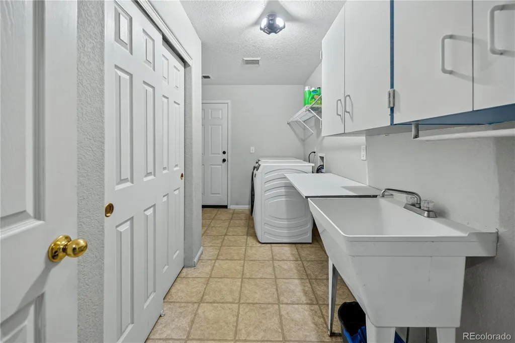 1142 E 100th Place Denver CO 80229