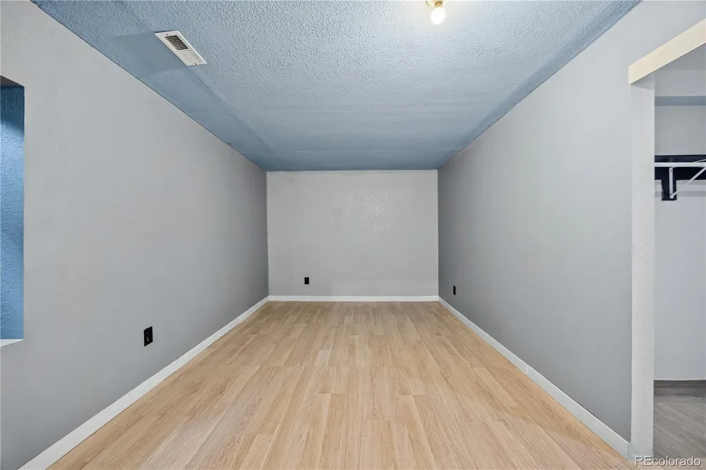 1142 E 100th Place Denver CO 80229