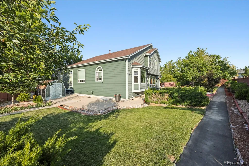 1142 E 100th Place Denver CO 80229