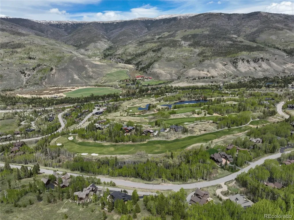 2635 Hunters Knob Road Silverthorne CO 80498