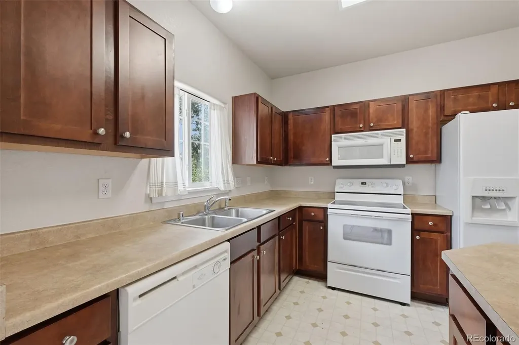 7125 Ash Creek Heights Colorado Springs CO 80922