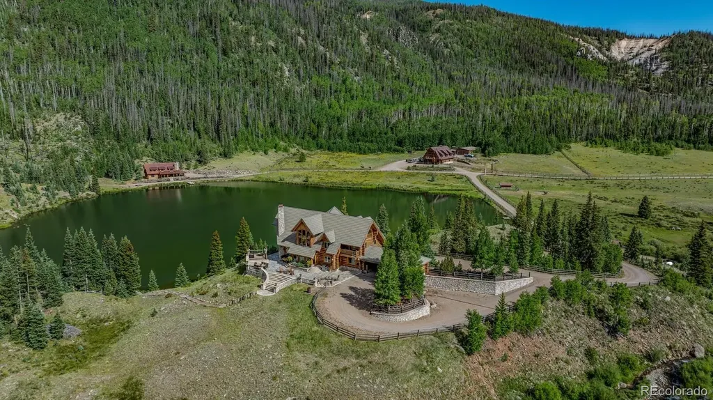 2418 Forest Road 526 Creede CO 81130