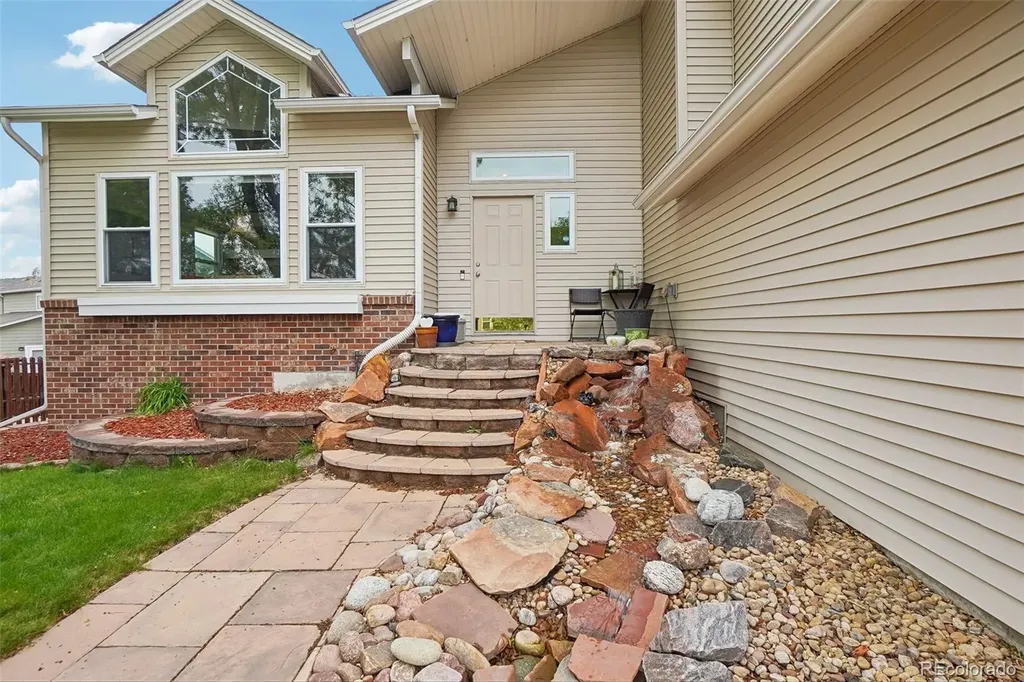 6585 S Wright Street Littleton CO 80127