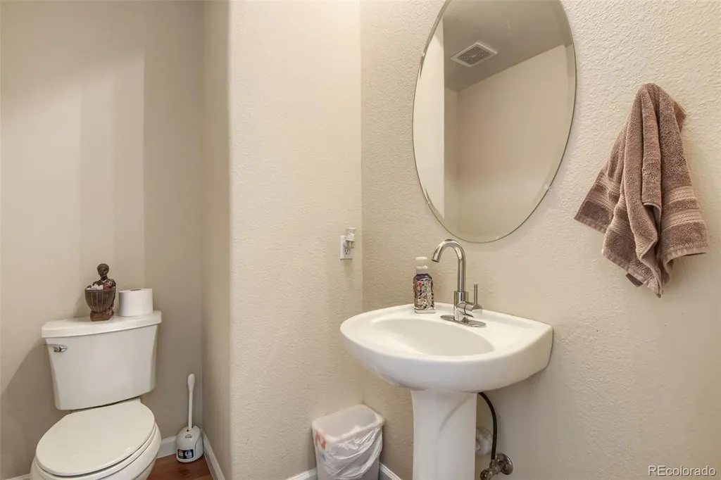 24364 E Fremont Drive Aurora CO 80016