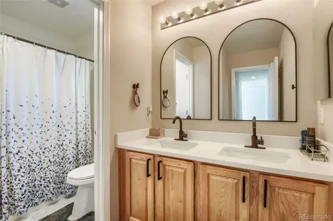 24364 E Fremont Drive Aurora CO 80016