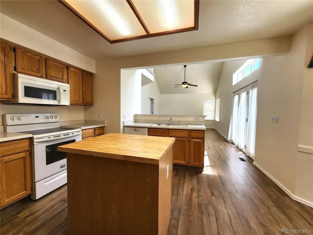 10705 Milliken Street Parker CO 80134