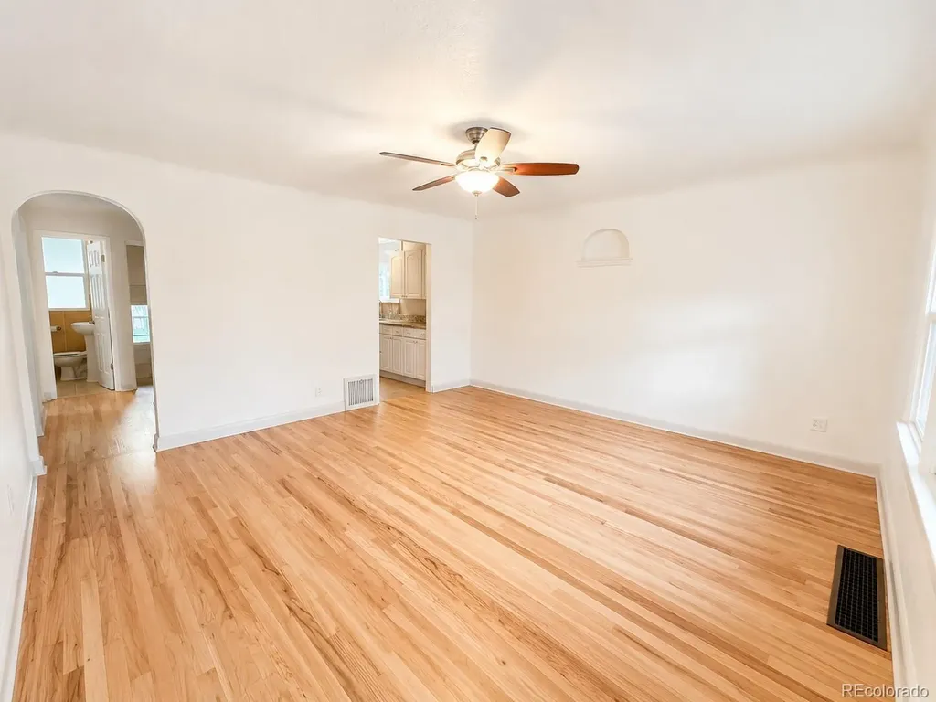 4437 S Bannock Street Englewood CO 80110