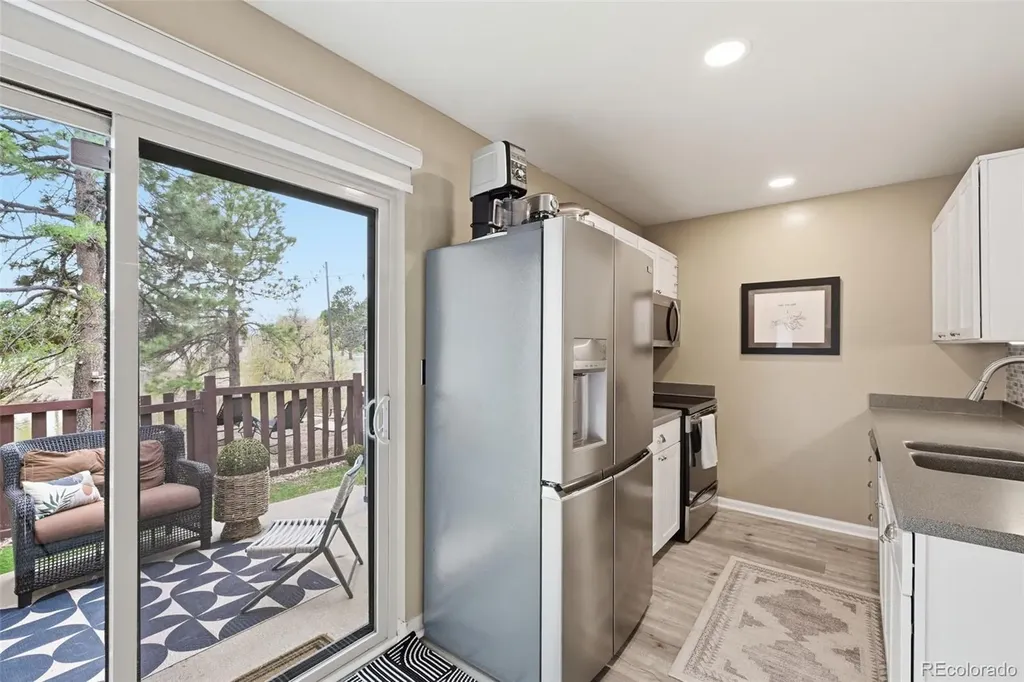 4234 W Pondview Drive Littleton CO 80123