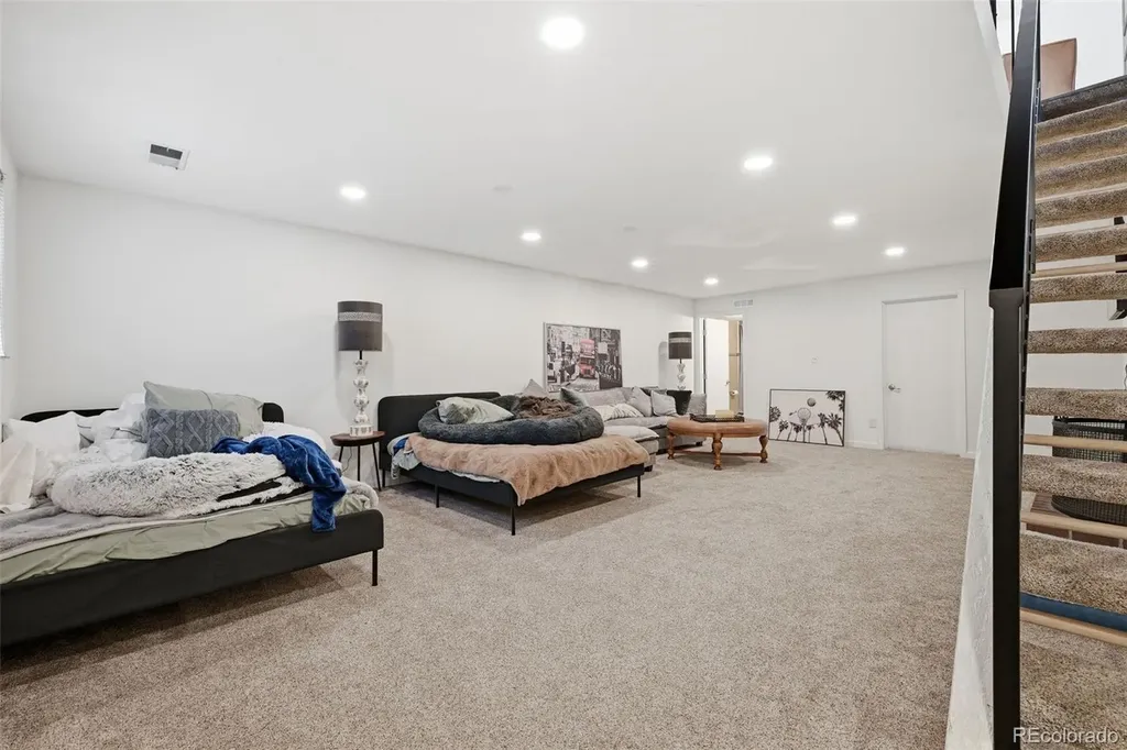 4234 W Pondview Drive Littleton CO 80123