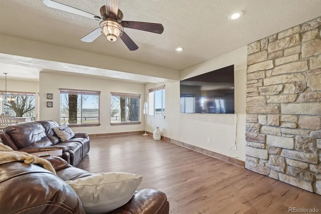 14661 Harback Road Keenesburg CO 80643