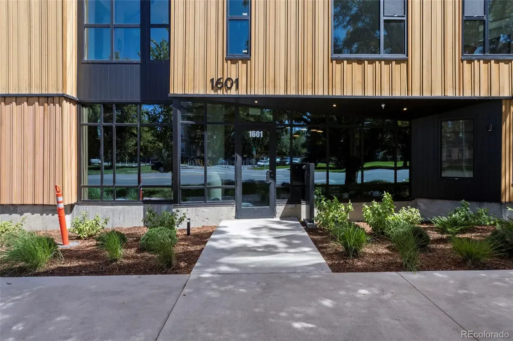 1601 Park Avenue Denver CO 80218