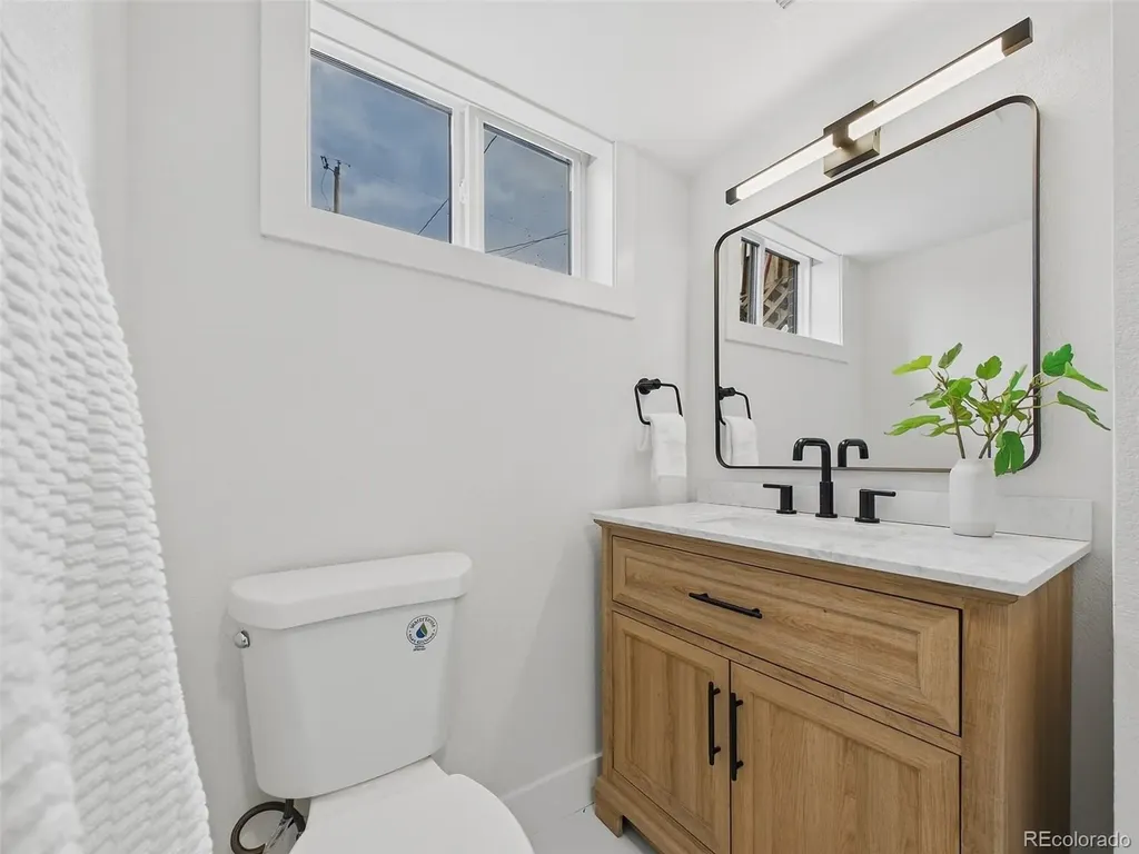 1372 Zenobia Street Denver CO 80204