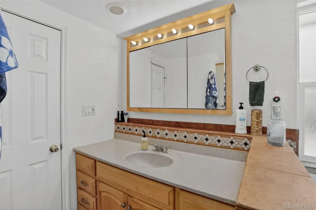 9900 W 57th Place Arvada CO 80002
