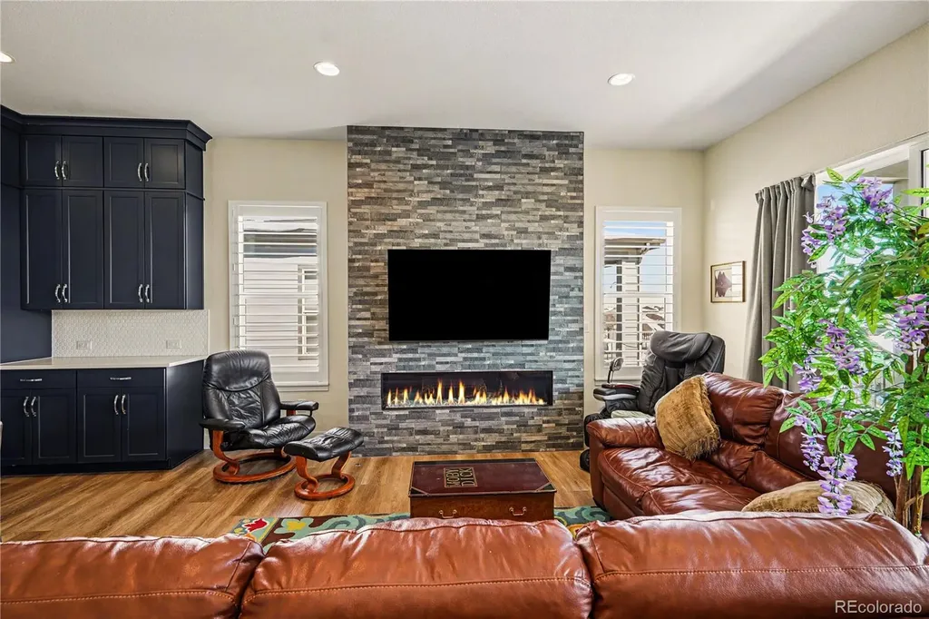 7118 Canyonpoint Road Castle Pines CO 80108