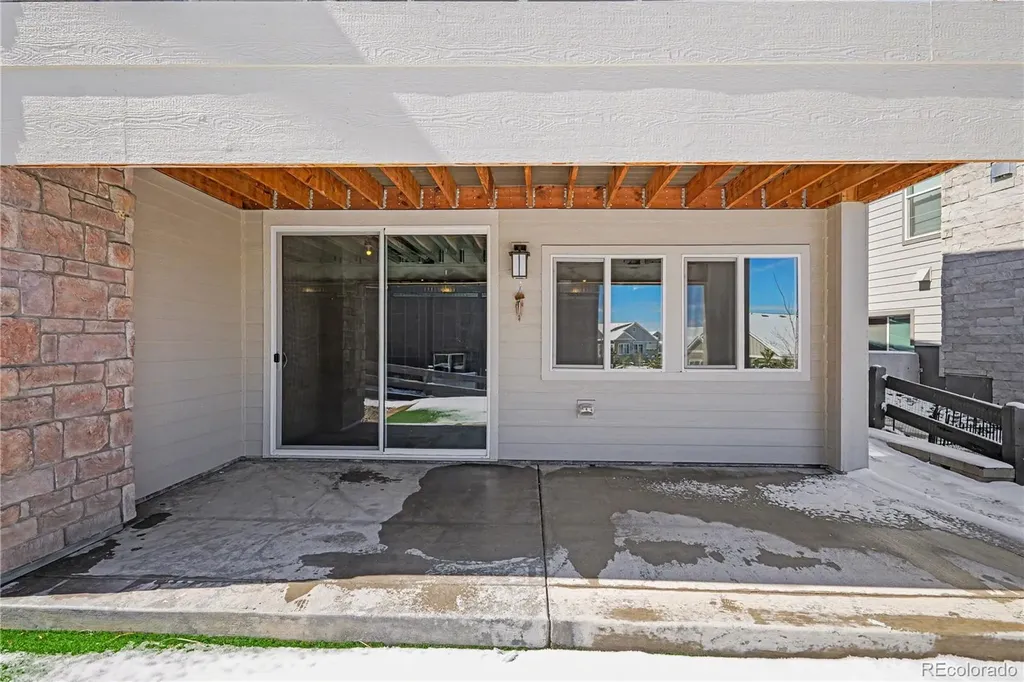 7118 Canyonpoint Road Castle Pines CO 80108