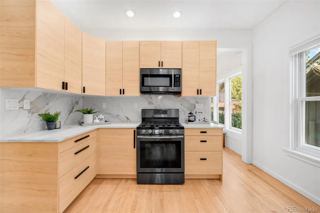 2269 Albion Street Denver CO 80207
