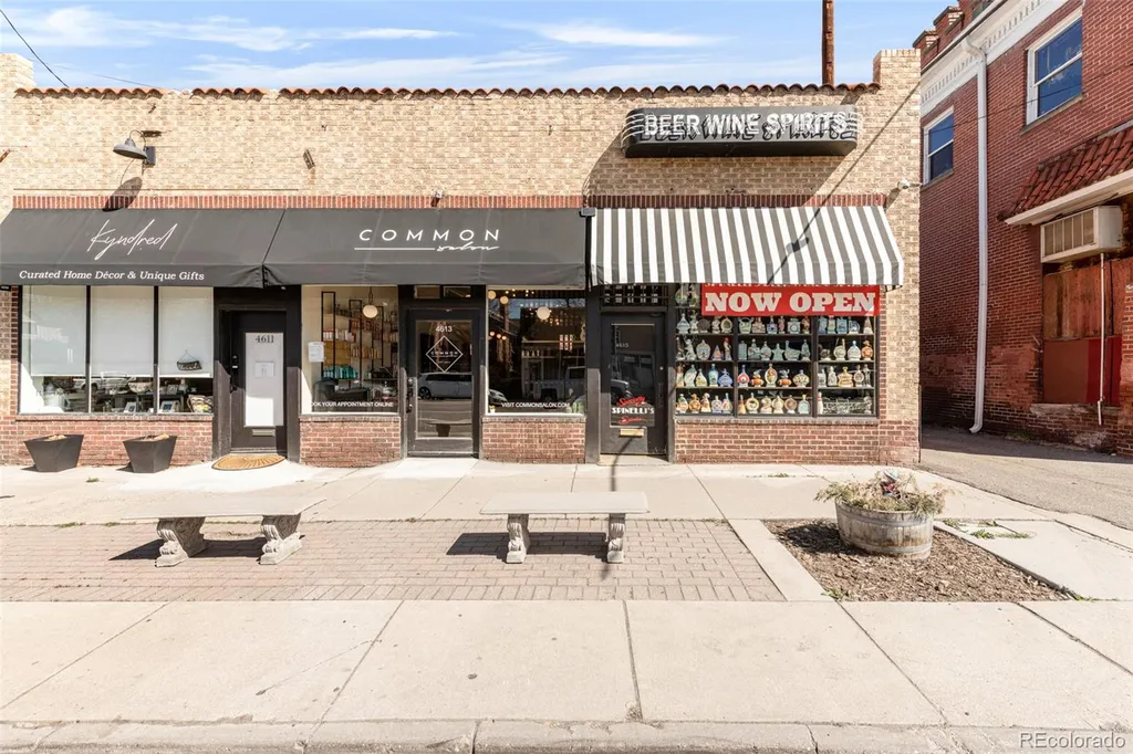2269 Albion Street Denver CO 80207