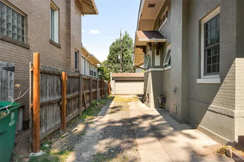 2269 Albion Street Denver CO 80207