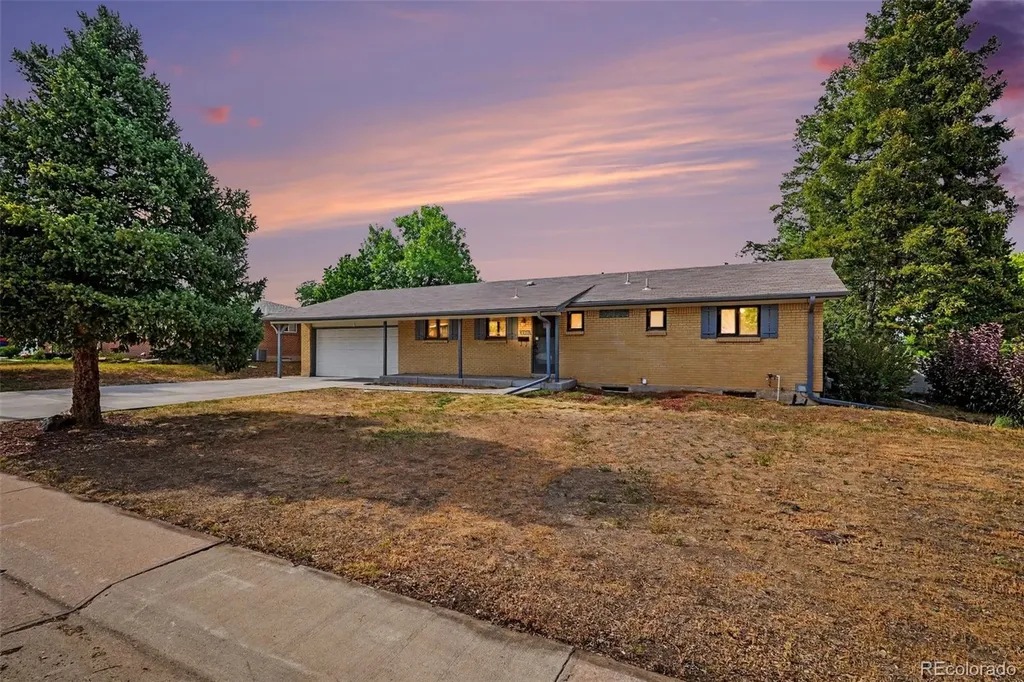 661 E Fremont Avenue Littleton CO 80122