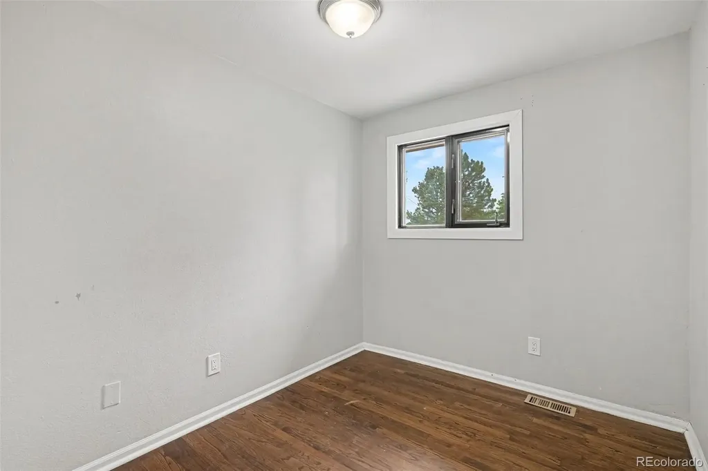 661 E Fremont Avenue Littleton CO 80122