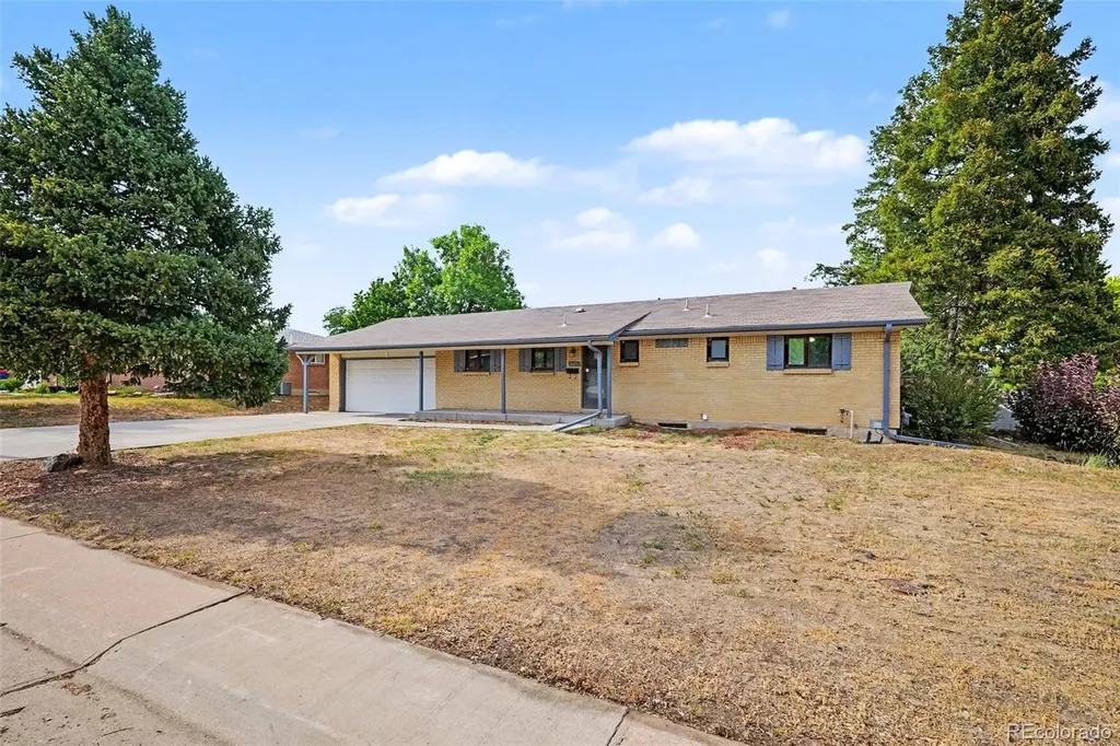 661 E Fremont Avenue Littleton CO 80122