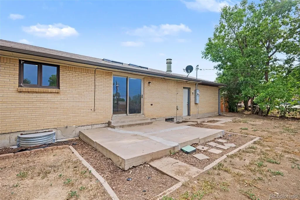 661 E Fremont Avenue Littleton CO 80122