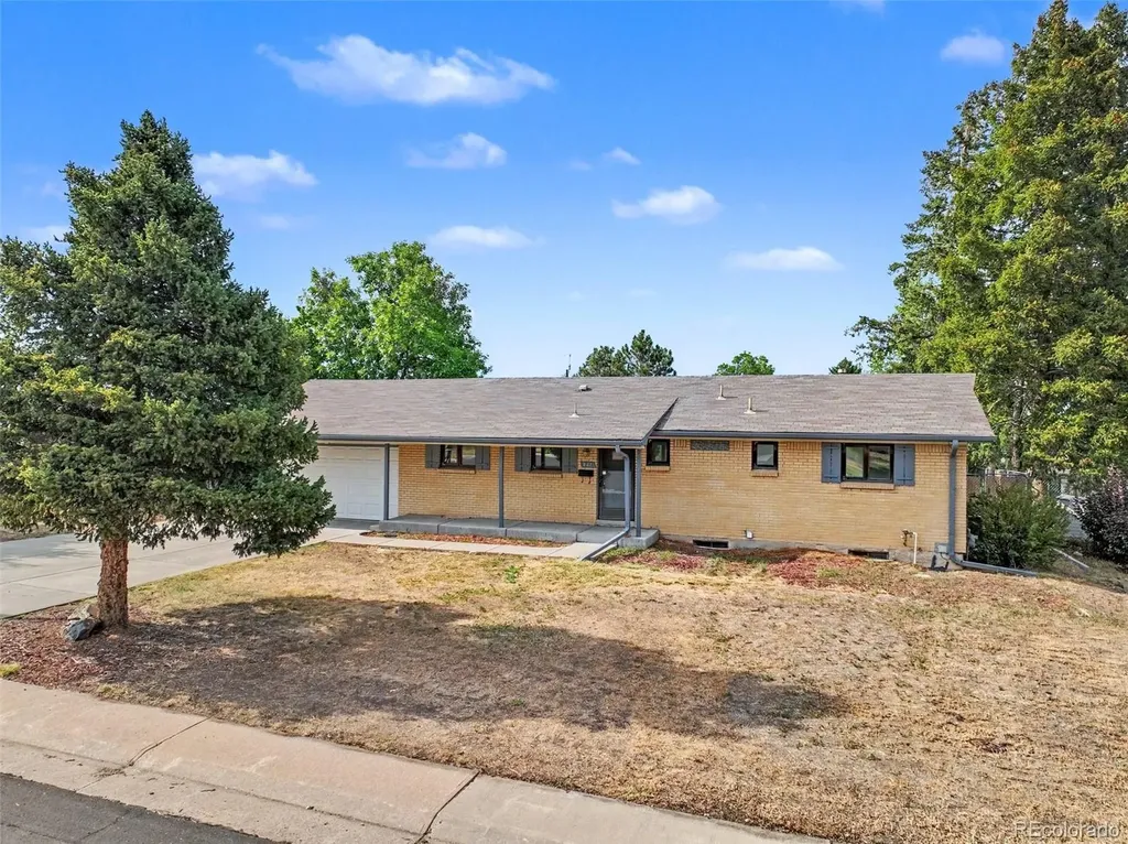 661 E Fremont Avenue Littleton CO 80122