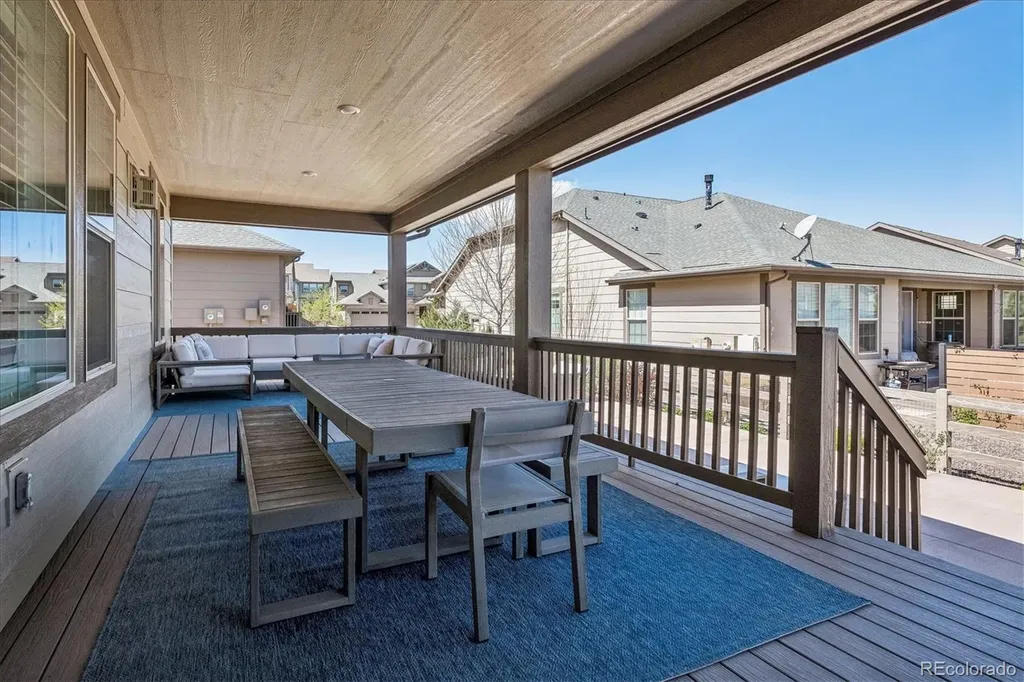 9555 Williamsburg Street Littleton CO 80125