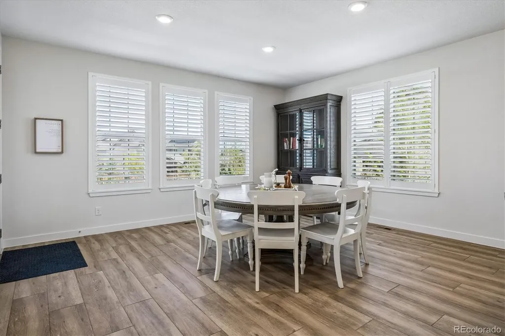 9555 Williamsburg Street Littleton CO 80125