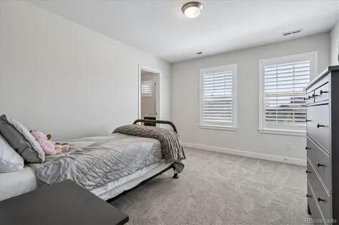 9555 Williamsburg Street Littleton CO 80125