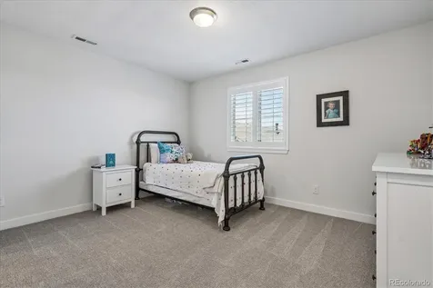 9555 Williamsburg Street Littleton CO 80125