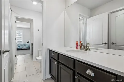 9555 Williamsburg Street Littleton CO 80125