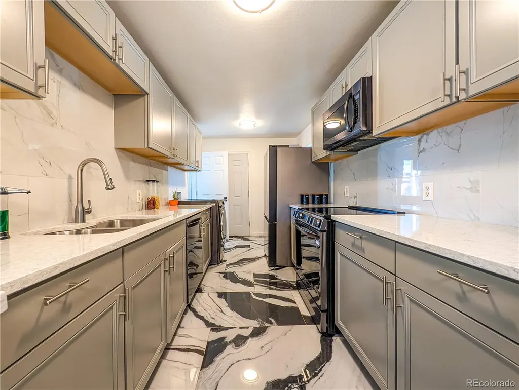 3945 W Evans Avenue Denver CO 80219