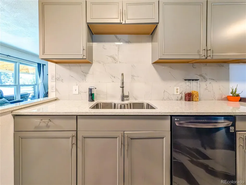3945 W Evans Avenue Denver CO 80219