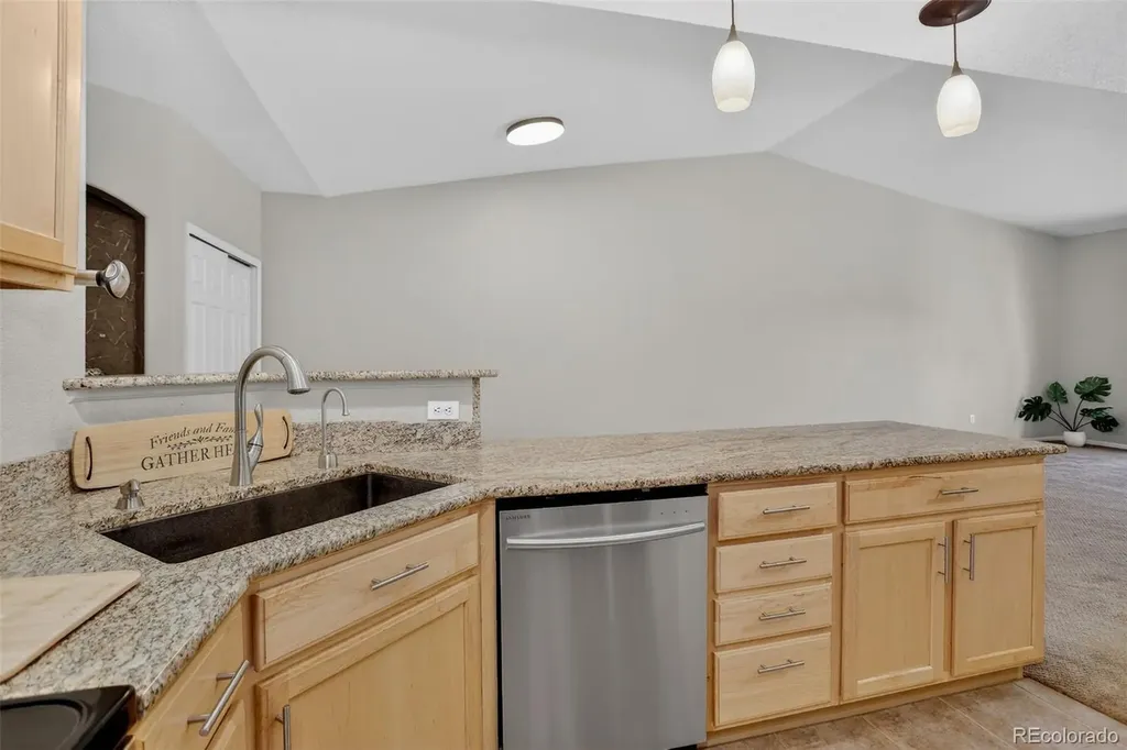 1703 Whitehall Drive Longmont CO 80504
