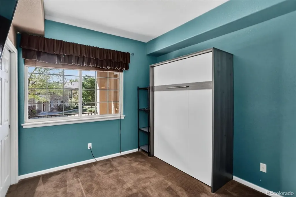 1703 Whitehall Drive Longmont CO 80504