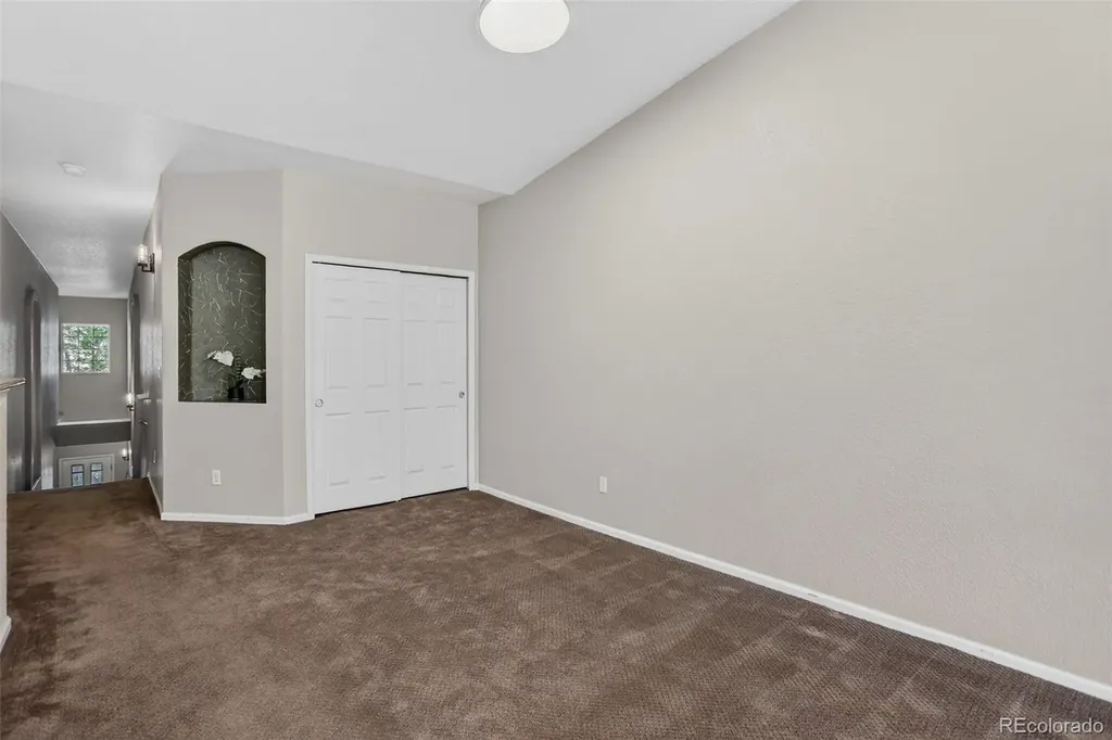 1703 Whitehall Drive Longmont CO 80504