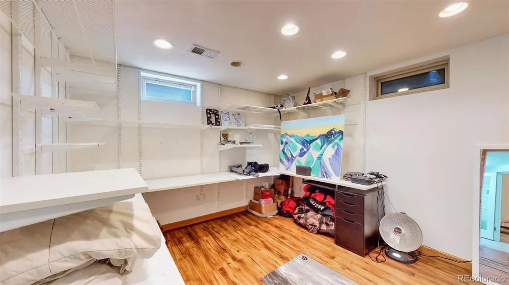 715 Ivanhoe Street Denver CO 80220