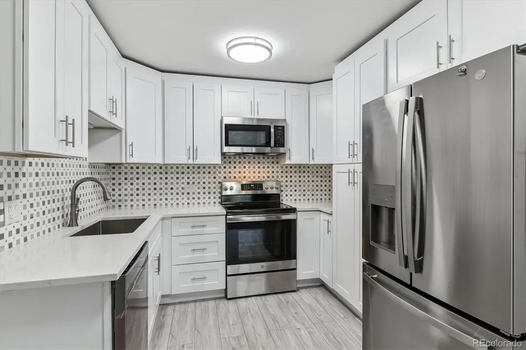 695 S Alton Way Denver CO 80247