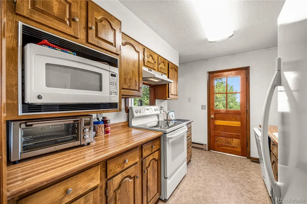 206 Little Horn Road Westcliffe CO 81252