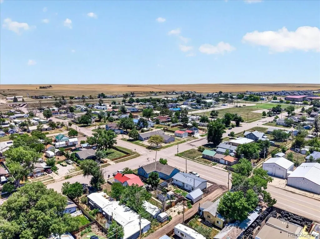 505 2nd Avenue Deer Trail CO 80105