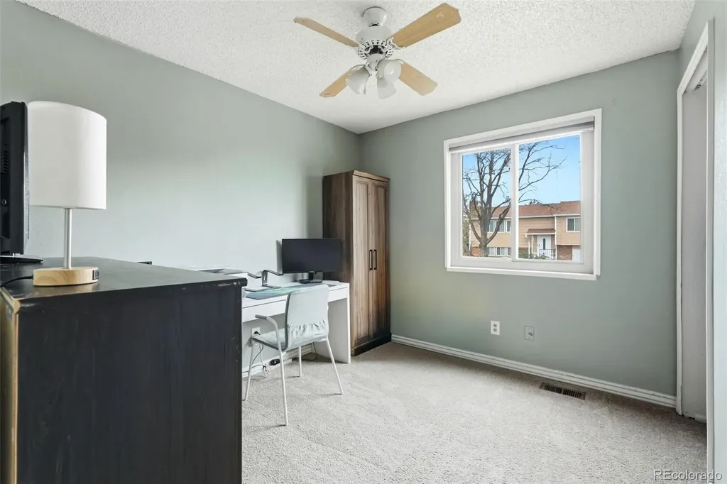 1581 S Fairplay Way Aurora CO 80012