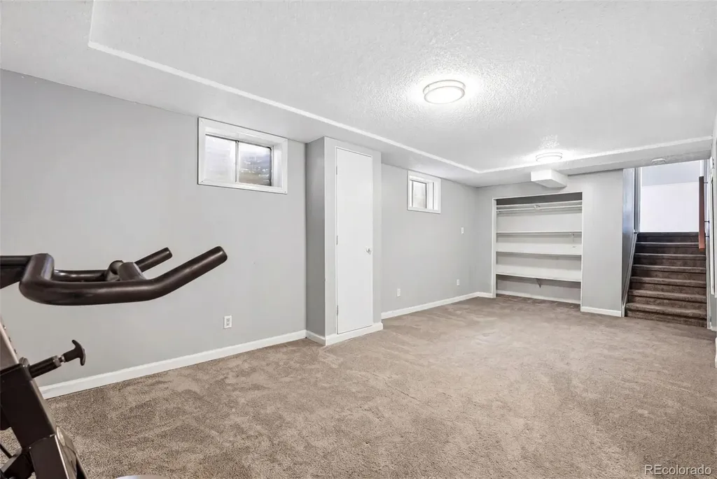 1581 S Fairplay Way Aurora CO 80012