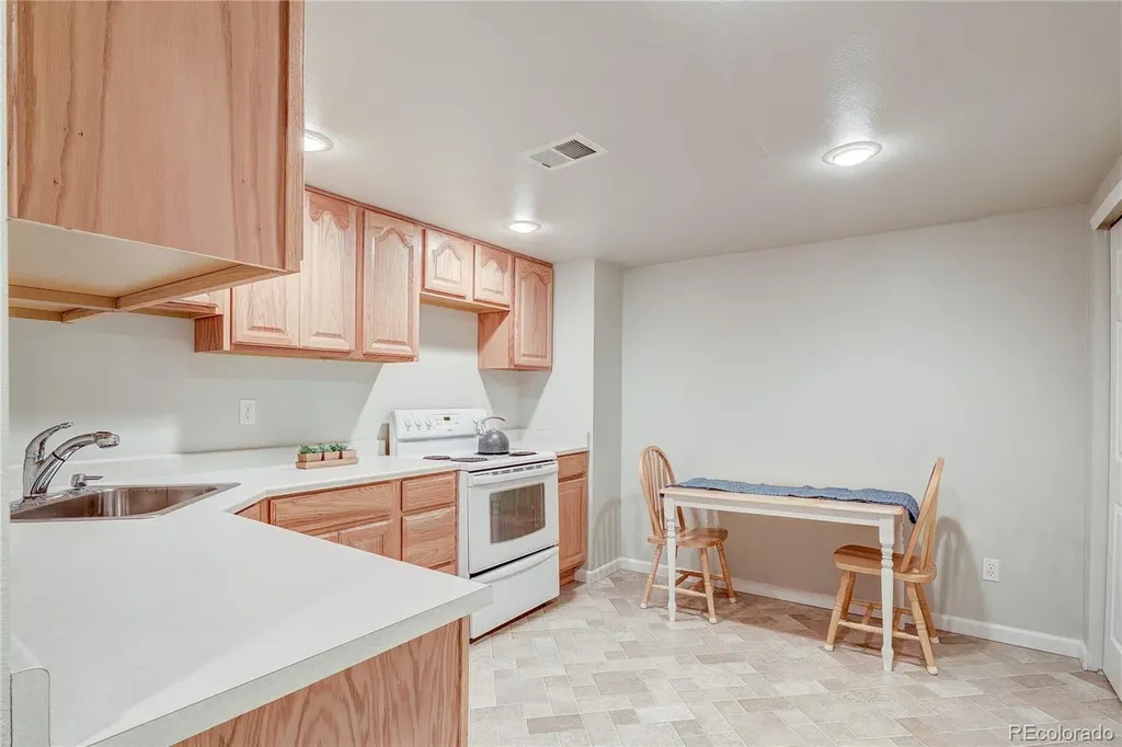 16754 E Kepner Place Aurora CO 80017