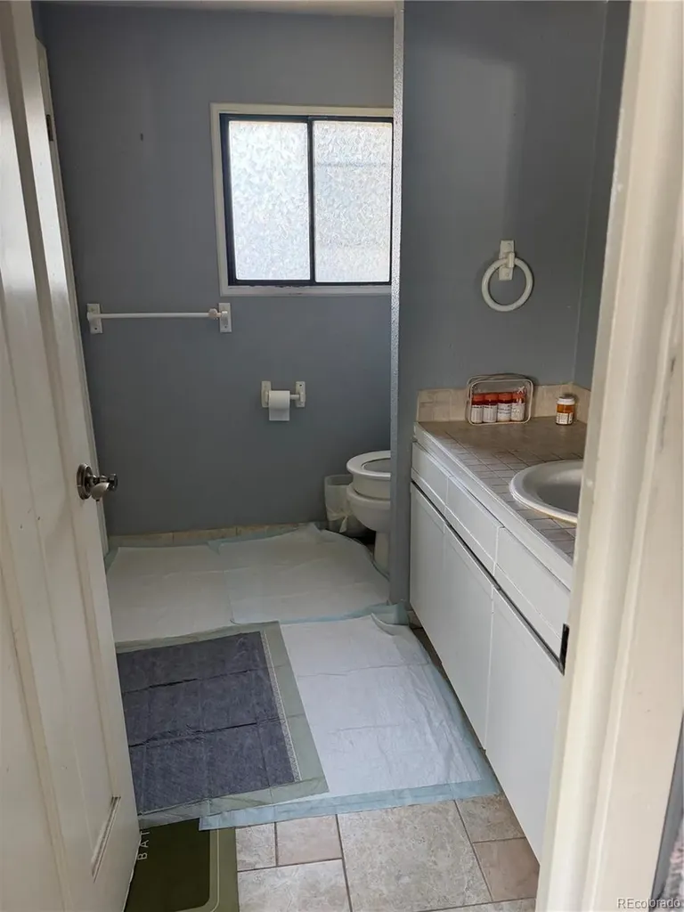 4211 E 100th Avenue Thornton CO 80229