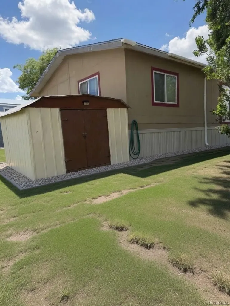 4211 E 100th Avenue Thornton CO 80229