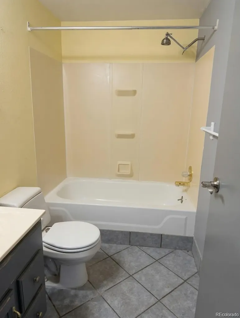 4211 E 100th Avenue Thornton CO 80229